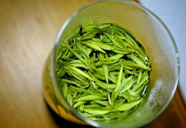 冲泡绿茶水温多少度泡好