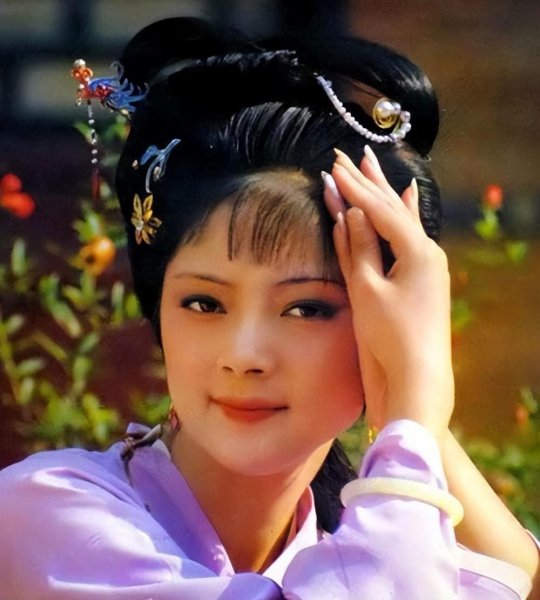 贾宝玉和薛宝钗的关系