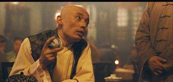 余华《活着》的现实意义和价值