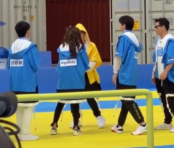 R1SE男团队长周震南多高