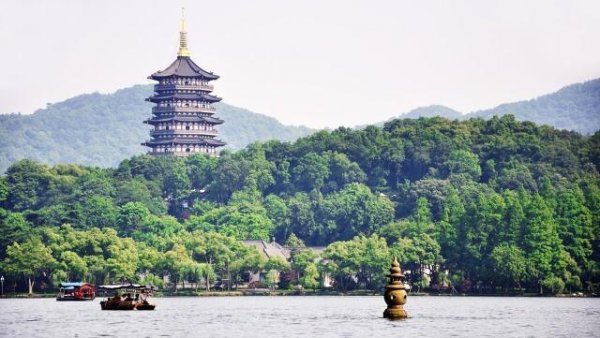赞美西湖的诗句或俗语有哪些