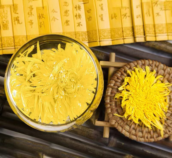 茶桌主人面向哪个方向摆放