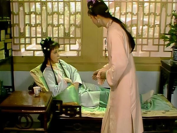 林黛玉为什么叫颦儿