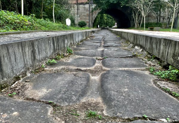 德阳落凤坡在哪里