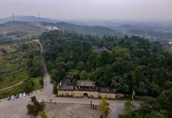 德阳落凤坡在哪里