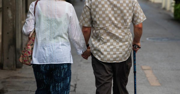 七十三八十四阎王不叫自己去