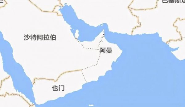 阿曼国土面积和人口有多少
