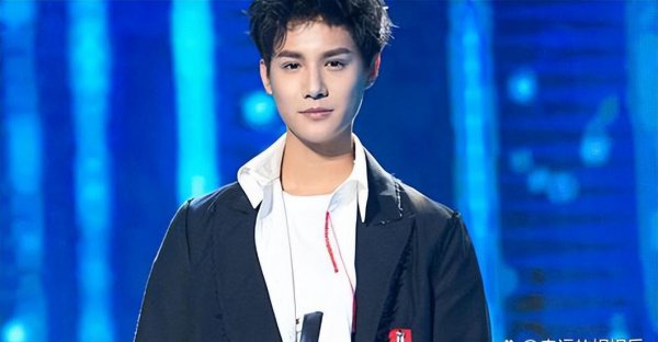 郑业成身高有180吗