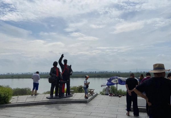 丹东市多少人口和面积