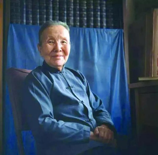 为什么冰心不受欢迎的原因