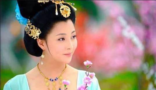 述国亡诗花蕊夫人赏析