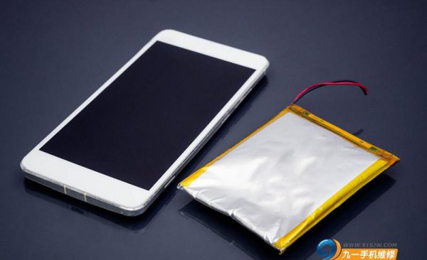 iphone进水了怎么办呀