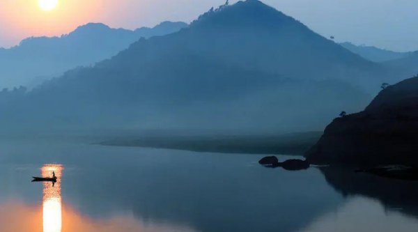 芙蓉楼送辛渐诗意思