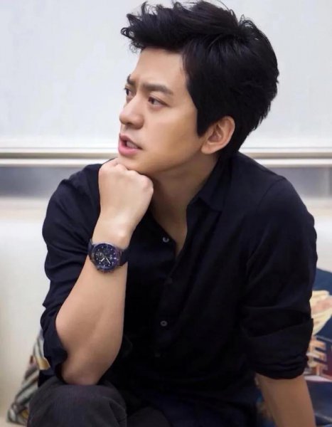 演员李健和妻子有孩子吗