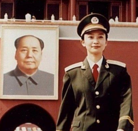 边梅个人简介及出生家庭