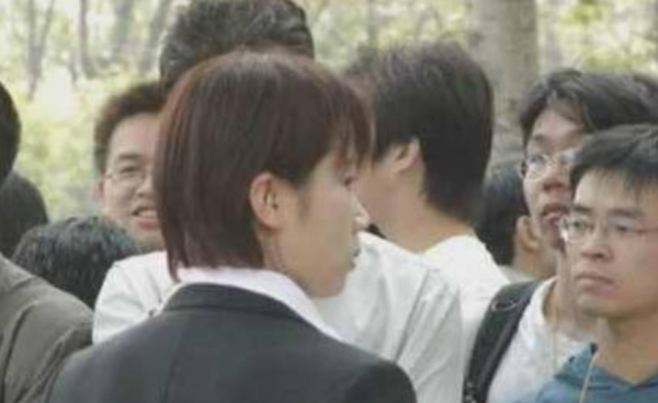 边梅个人简介及出生家庭