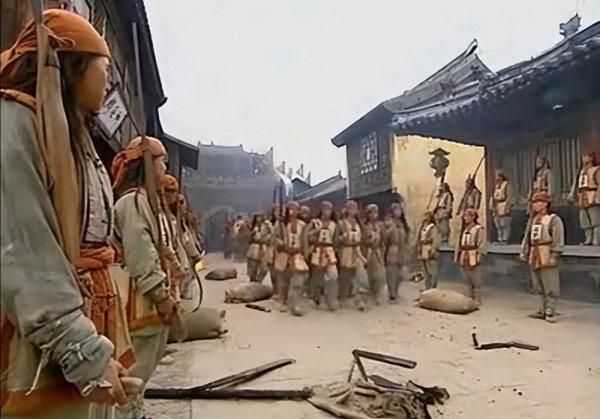 结硬寨打呆仗的历史典故