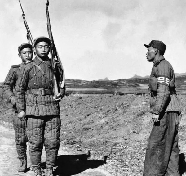 南北朝鲜（Z-Z）谁先发起的