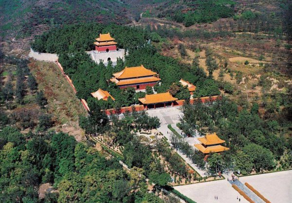 军阀为什么不盗明十三陵