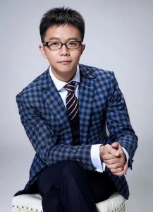 有名的网络小说作者及其代表作 网络小说界大名鼎鼎的作者