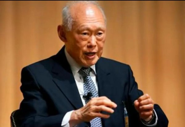新加坡狮城的历史资料简介