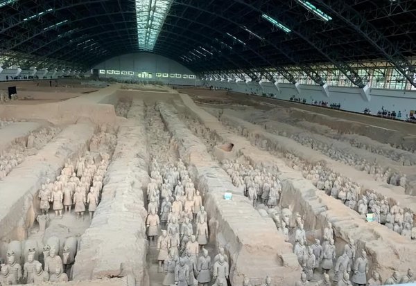 秦兵马俑的介绍资料和历史背景