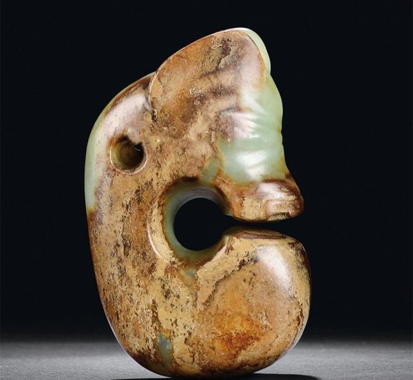 玉猪龙是什么文化时期的玉器