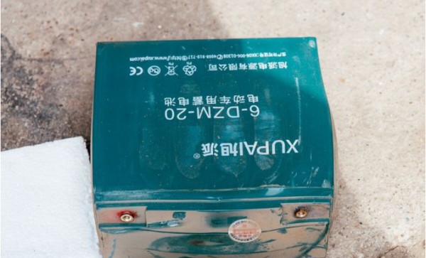 电瓶车充满电不拔有影响吗