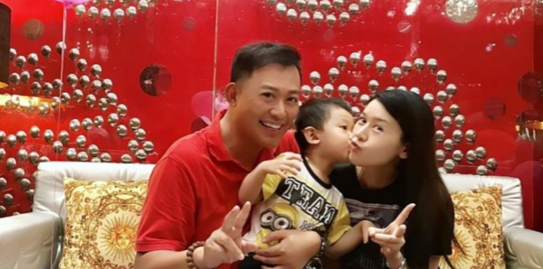 甄锡个人资料简介
