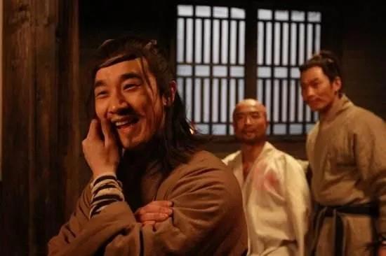 鼓上蚤时迁的传奇故事