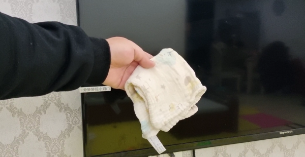 电视机屏幕用什么清洁比较好用