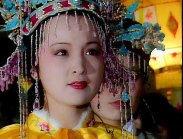红楼梦贾家四个姑娘及丫头性格分析