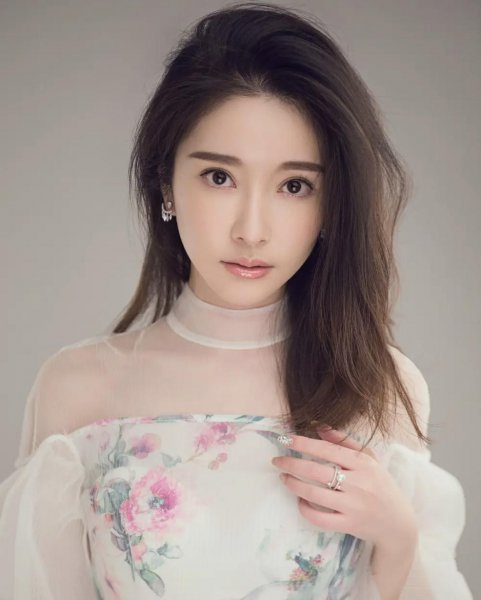 迟帅老婆李璐茜资料