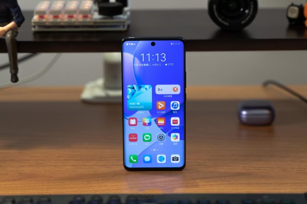 华为nova9和hinova9有什么区别