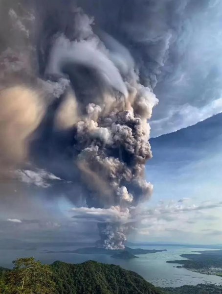 中国大陆上最新的火山是什么山