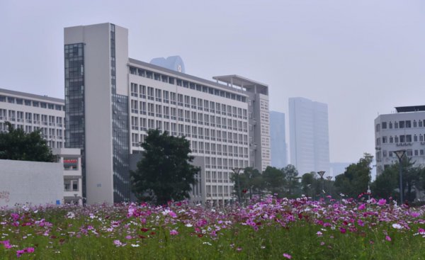 广东财经大学是几本院校
