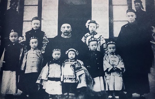 袁世凯的儿子袁克定个人简介