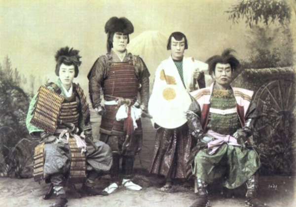 菊花王朝是哪个国家