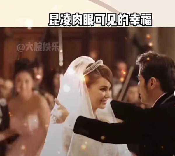 昆凌和周杰伦的年龄差多少