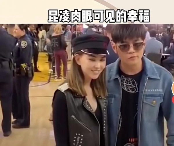 昆凌和周杰伦的年龄差多少