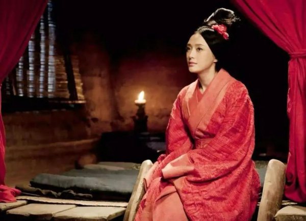 戚夫人做了什么彻底惹怒了吕后