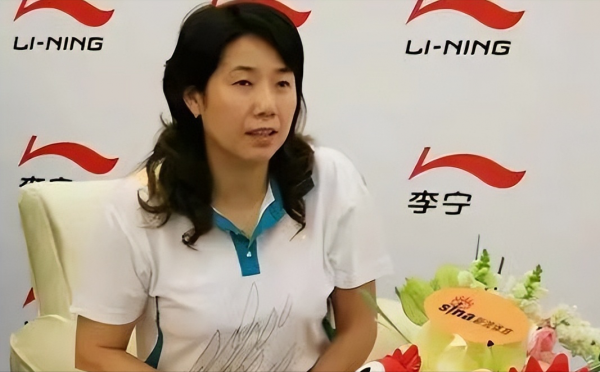 乒乓球运动员乔红个人资料简历