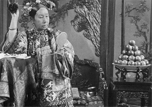 光绪和慈禧是什么关系呢