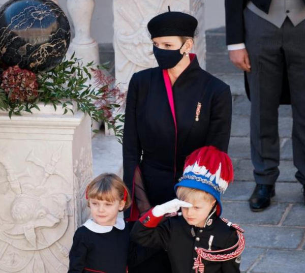 摩洛哥王妃夏琳现状