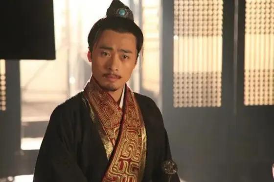 魏冉简介及人生经历