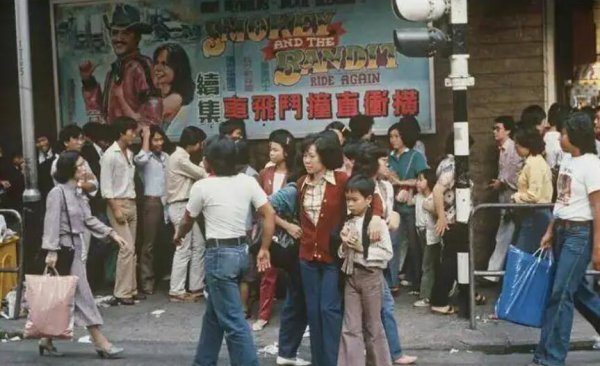 广东省佛冈县属于哪个市