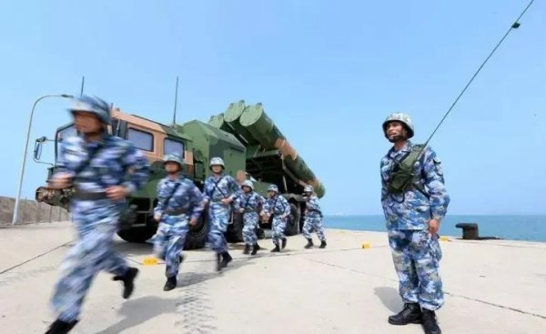 中国海军成立于哪一年