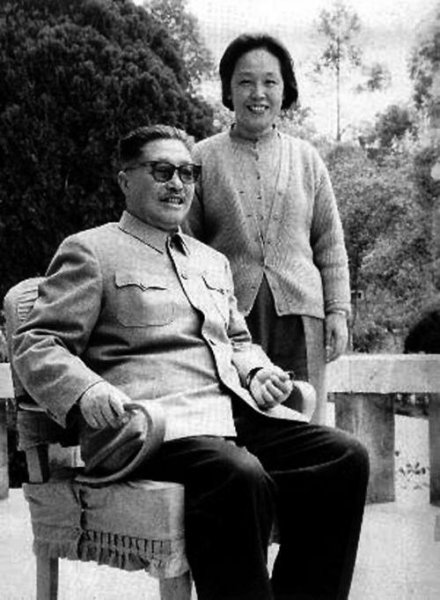 开国元帅1927年八一起义总指挥是谁