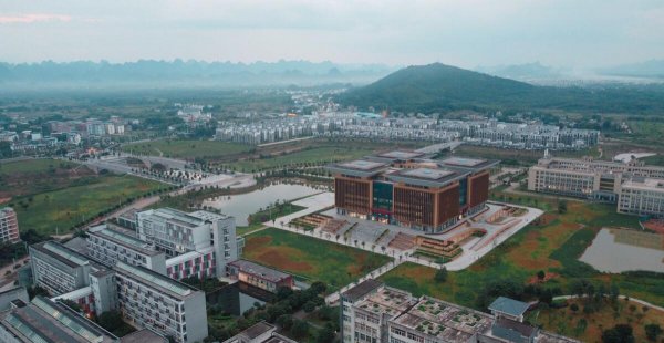 广西师范大学属于什么档次的学校