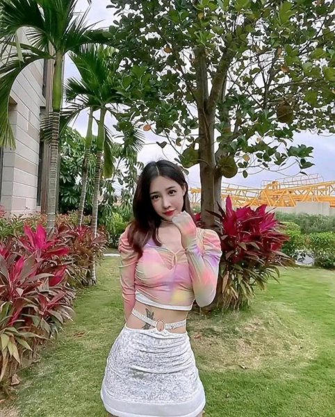 李易峰的女朋友是谁
